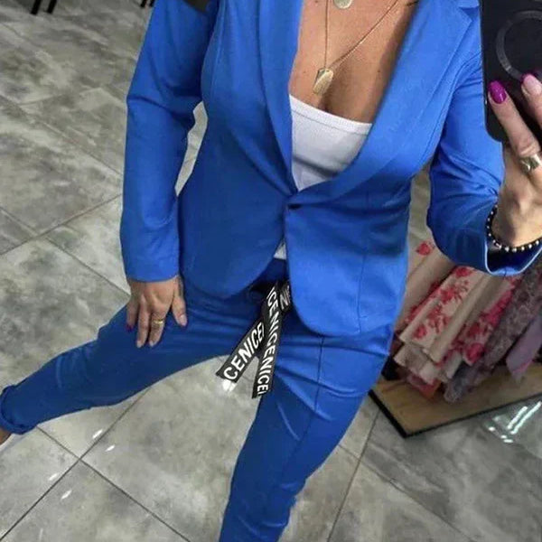 Adrianna - Elegancki zestaw