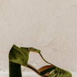 Teresa - T-Strap Heels com obcasem