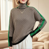 Iwona - Sweter z wysokim kołnierzem w jodełkę Luxe