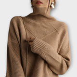 Melania - Wygodny Sweter z Golfem