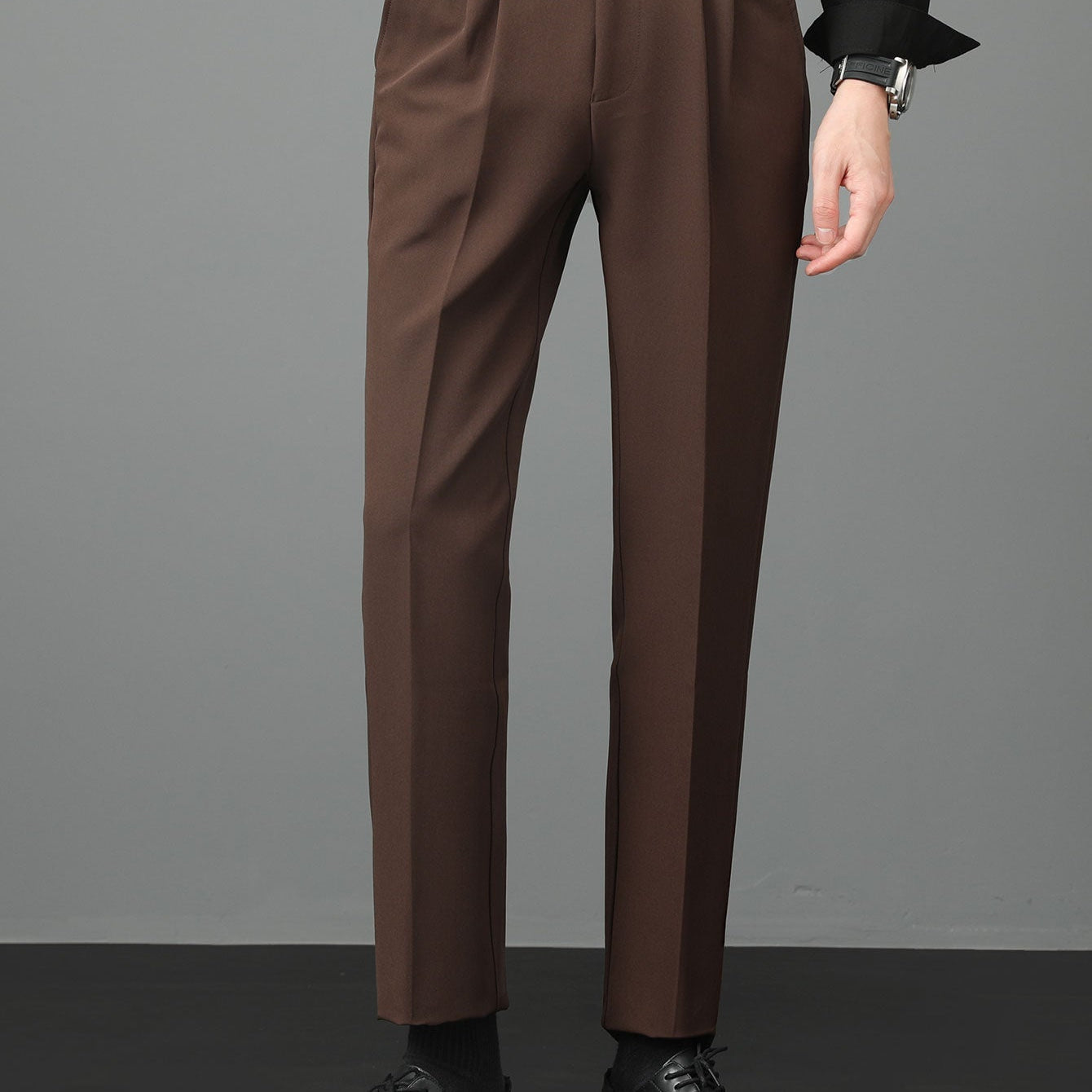 Norbert - Spodnie materiałowe slim fit z wysokim stanem