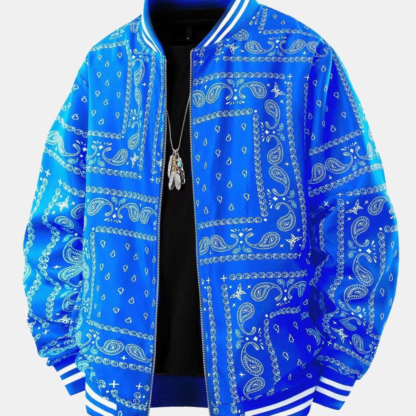 Boaz | Baseball jack met paisleyprint en staande kraag