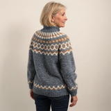 Cyprianna - Wełniany sweter w stylu vintage