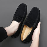 Jorg | Marineblauwe suède bootloafers
