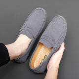 Jorg | Marineblauwe suède bootloafers