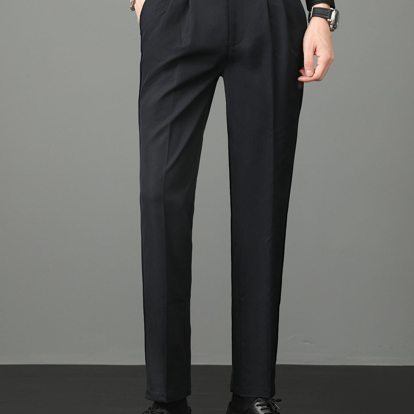 Paweł - Lekkie spodnie materiałowe slim fit