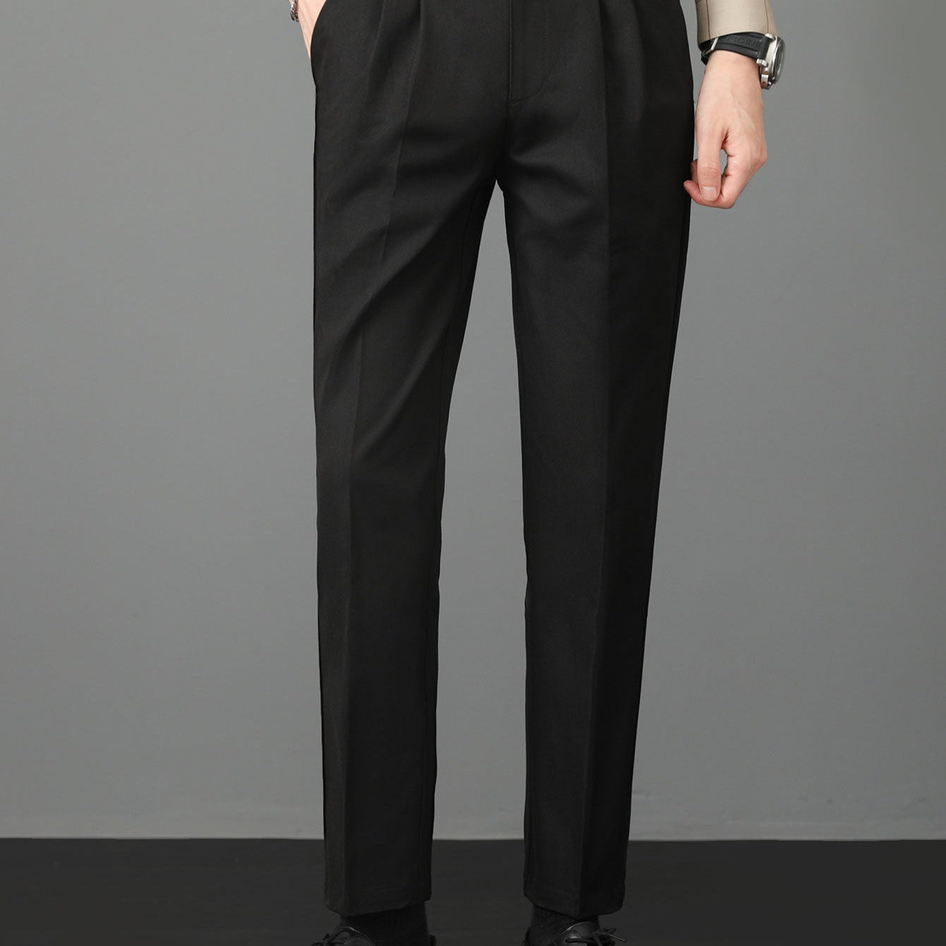 Paweł - Lekkie spodnie materiałowe slim fit