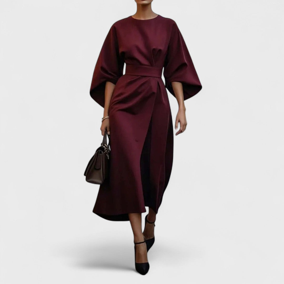 Luiza - Elegancka sukienka com paskiem