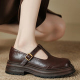 Joanna - Buty vintage z paskiem T