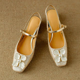 Salomea - Eleganckie damskie buty z kwiatowym detalem