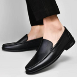 Teije | Leren loafers met klassieke lijn