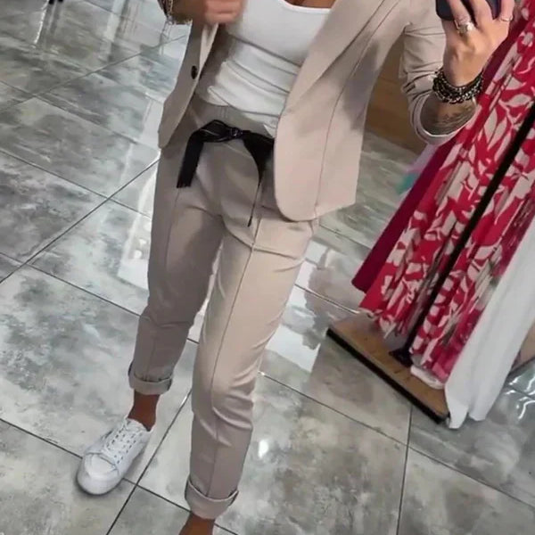 Adrianna - Elegancki zestaw