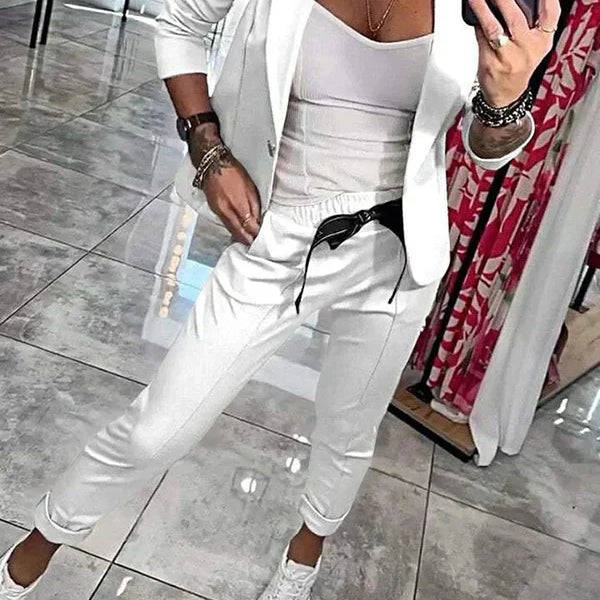 Adrianna - Elegancki zestaw