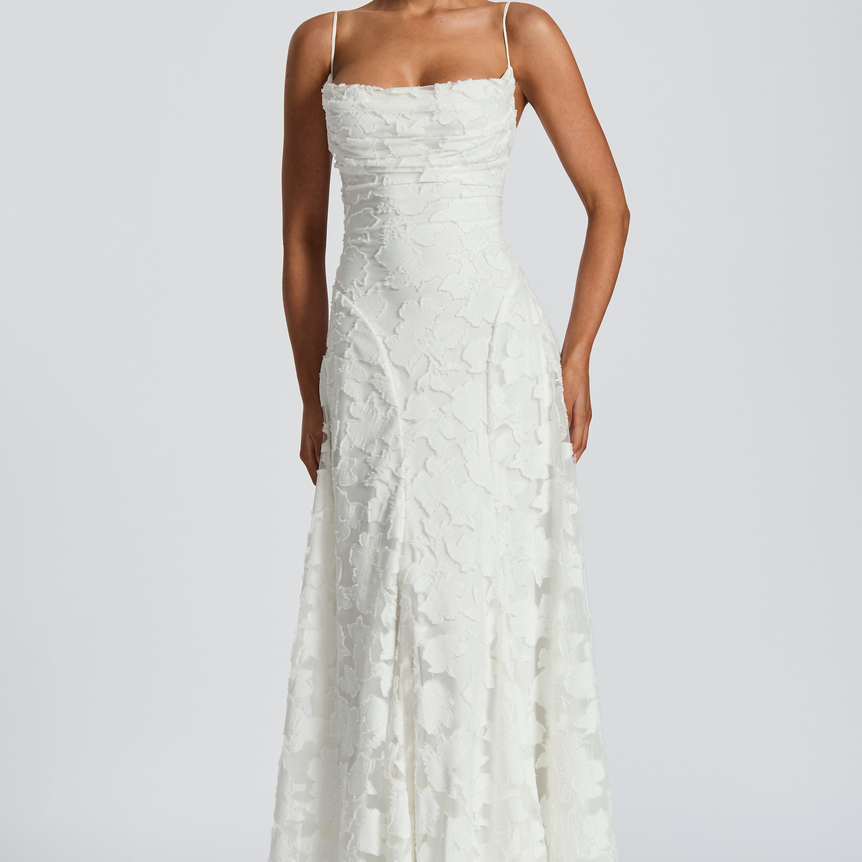 Klara - Elegancka Maxi Sukienka